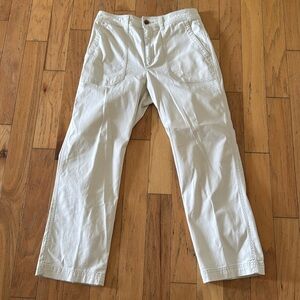 Gap | Girlfriend Khaki | Off White Carpenter Pant | size 6